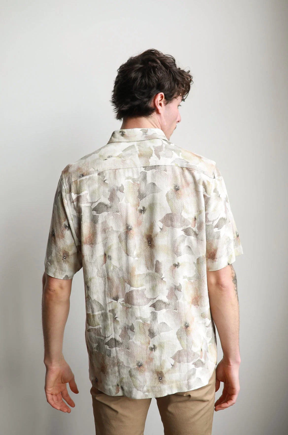 James Harper - Short Sleeve Piece Collar FLORAL