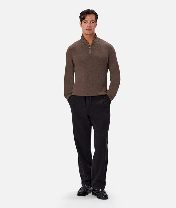 Industrie - The New England Zip Neck WOOD M26