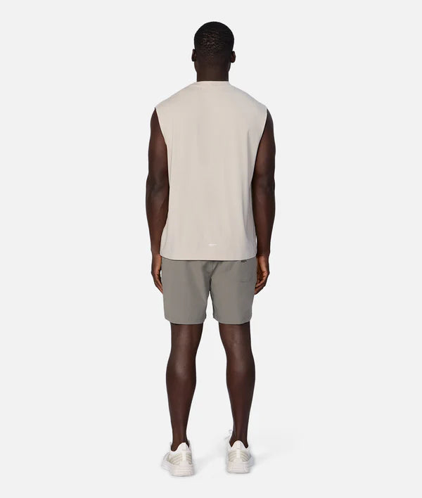 Industrie - The Owens Short Basil 23