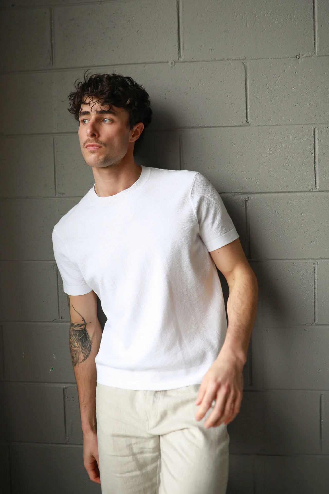 JAMES HARPER - CREW NECK KNITWEAR - WHITE