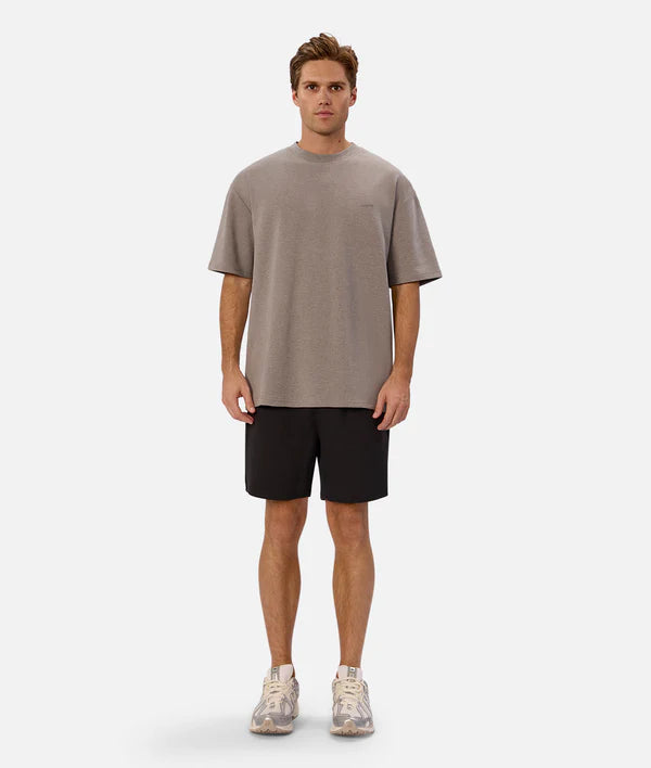 INDUSTRIE - THE NEWPORT TEE - SMOKE M T