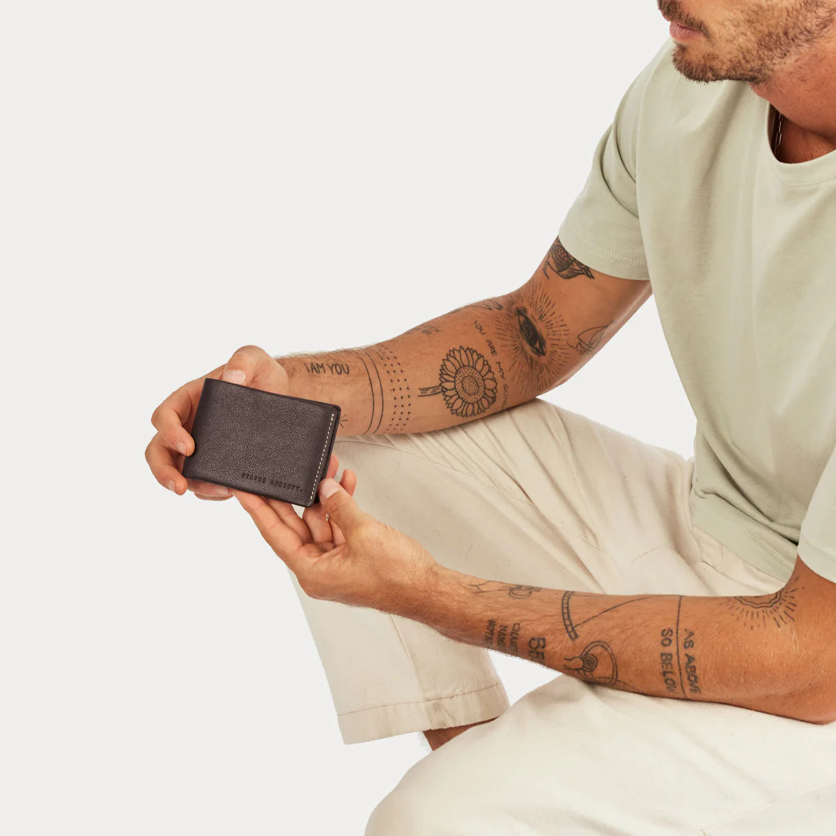Status Anxiety - Otis Wallet CHOCOLATE